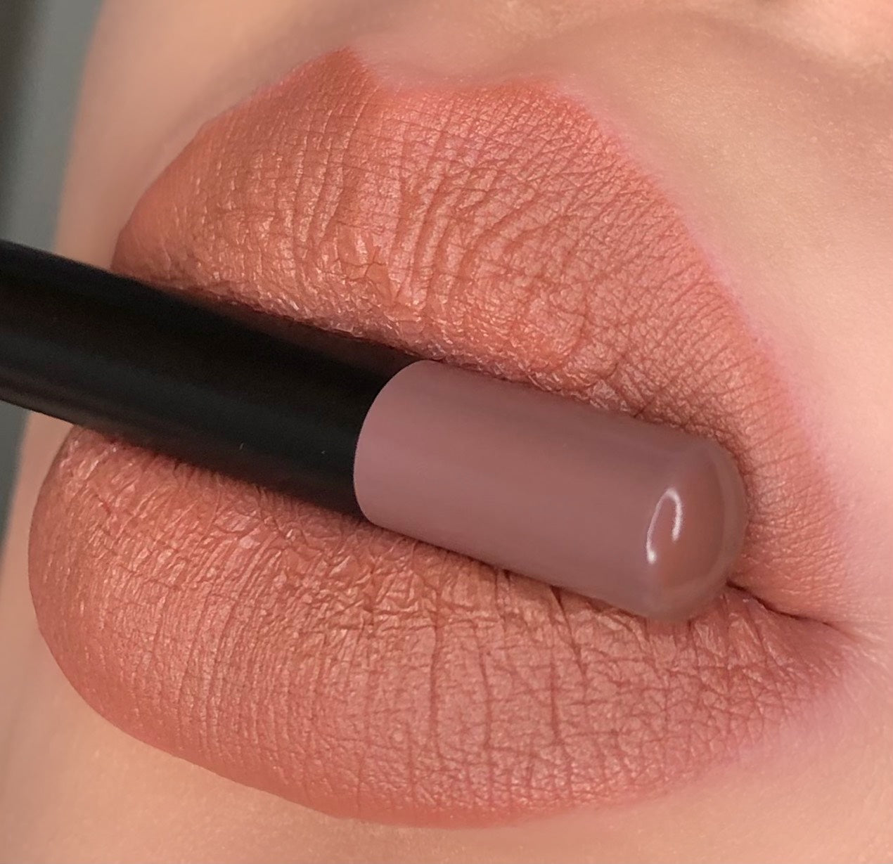 #2 Lip Liner (Spice)